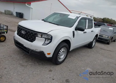 2025 Ford Maverick Xl z USA, uszkodzony, nr VIN 3FTTW8B32SRB27885